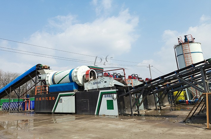 土壤淋洗技術(shù)作業(yè)現(xiàn)場 土壤淋洗技術(shù)作業(yè)現(xiàn)場