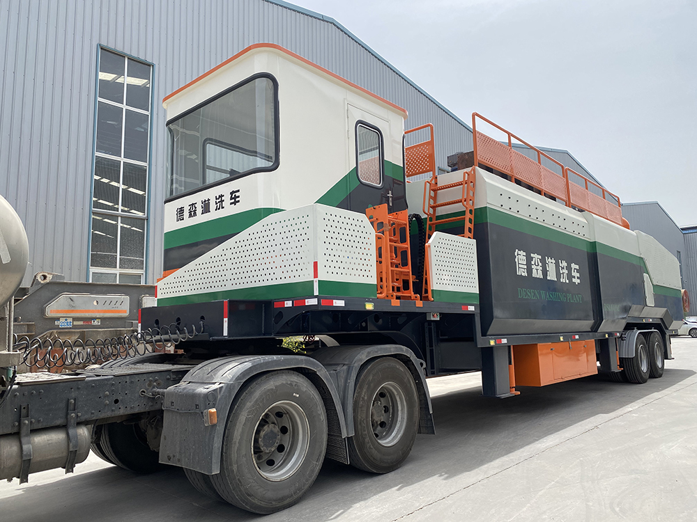 德森移動(dòng)淋洗修復(fù)站發(fā)貨.jpg 德森移動(dòng)淋洗修復(fù)站發(fā)貨